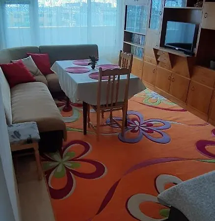 Sea & Chill Suite Apartman Burgasz