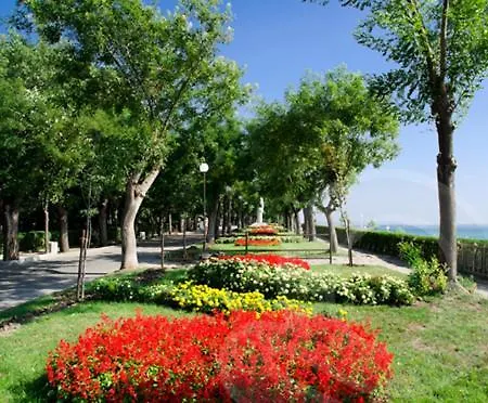 Sea & Chill Suite Apartman Burgasz